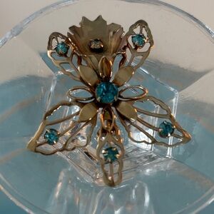 Vintage Gold and Blue Floral Brooch